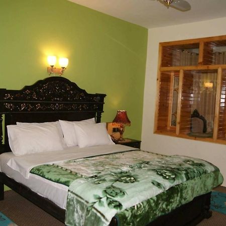 Fairy Land Hotel Karimabad  Екстер'єр фото
